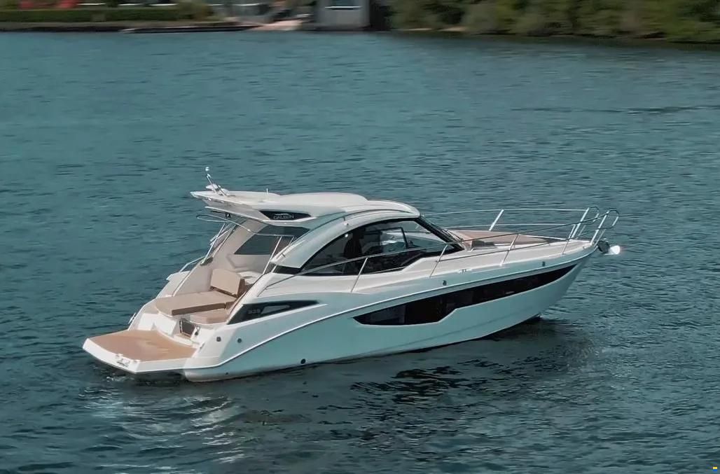 Galeon 335 HTS