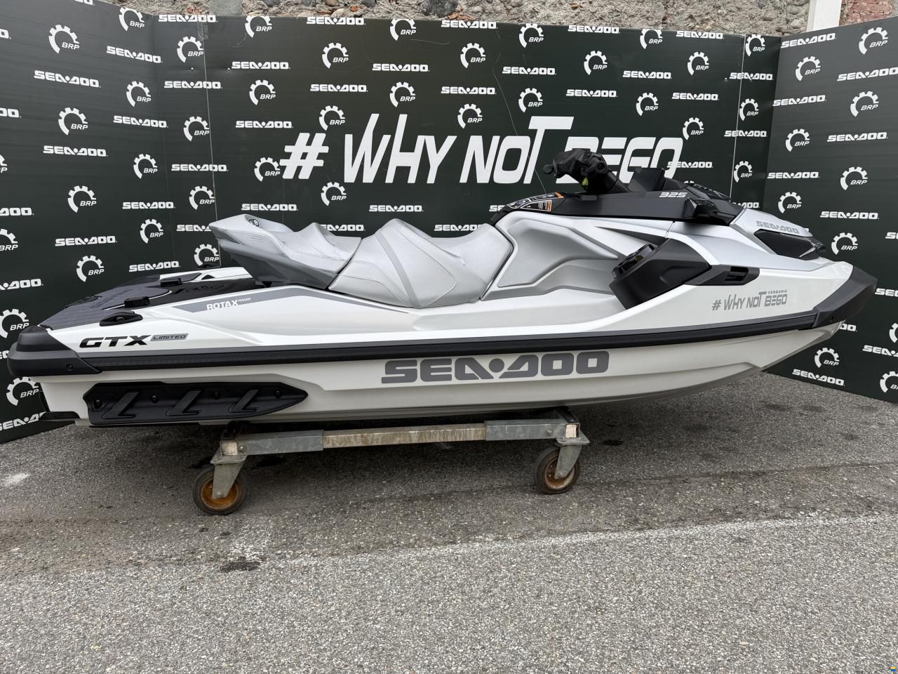 Sea-Doo GTX LIMITED 325 2026
