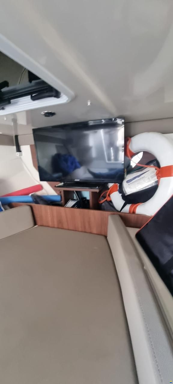 Quicksilver Activ 755 Sundeck