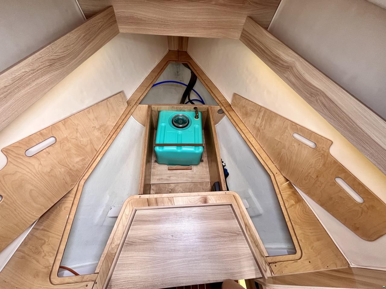 Northman Maxus 26