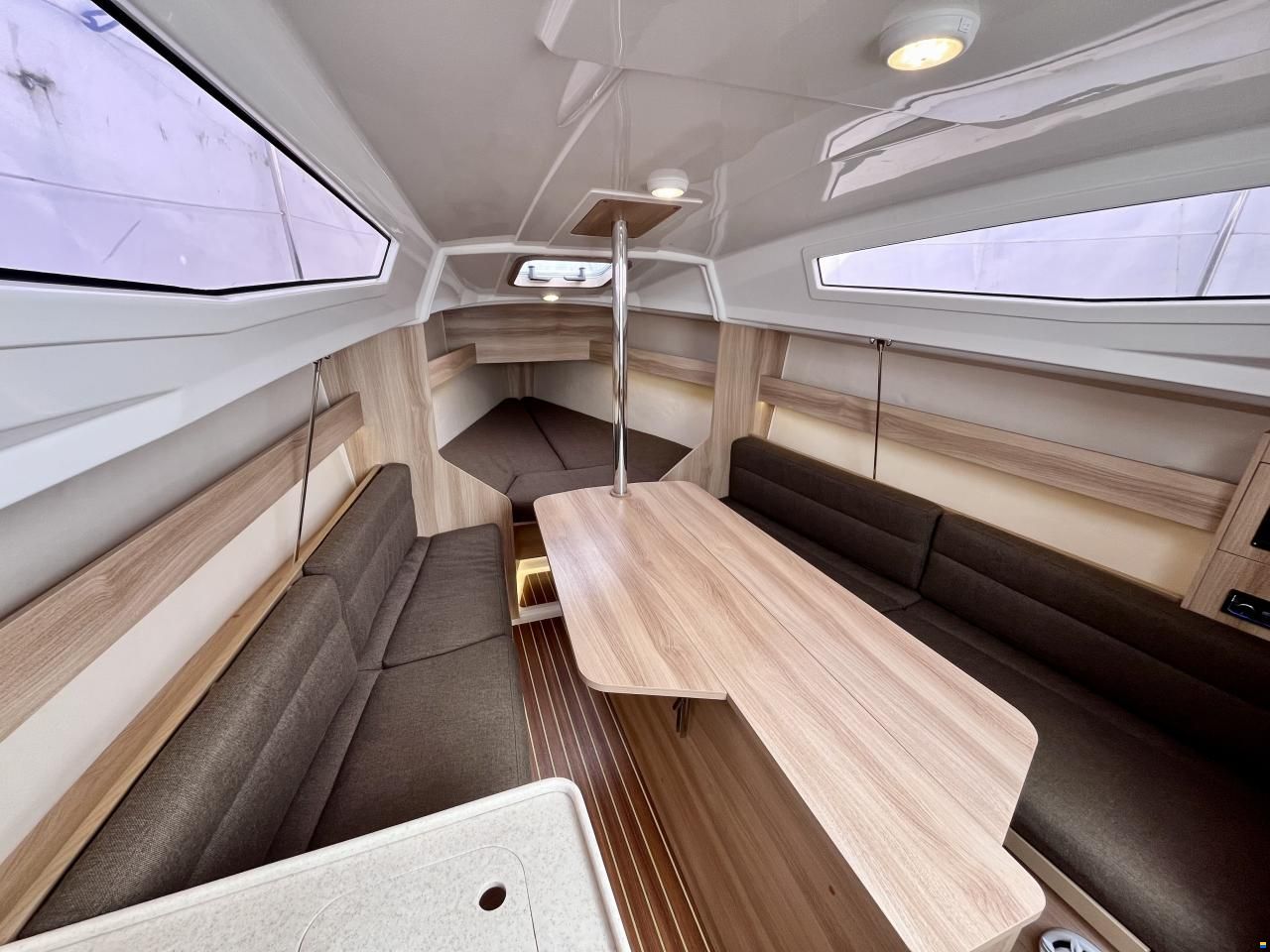 Northman Maxus 26