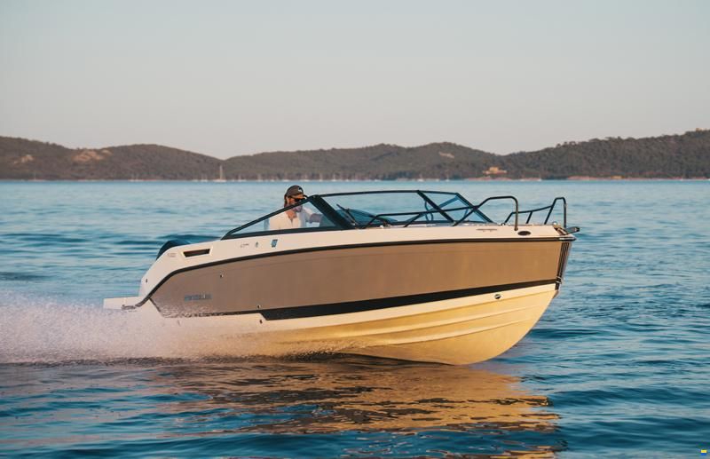 Quicksilver Activ 675 Cruiser