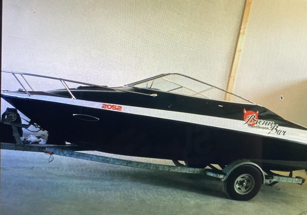 Bayliner Capri 2052