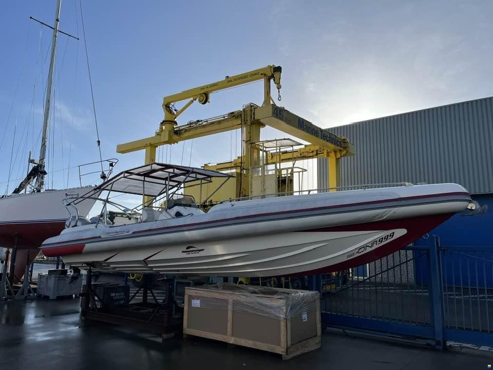 Technohull seaDNA999