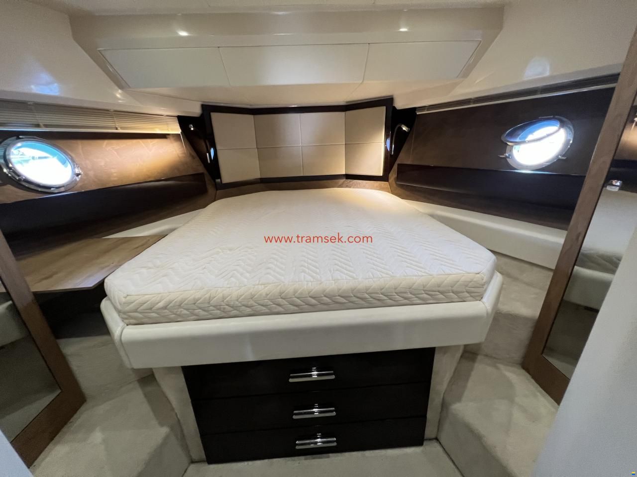 Sessa 47 FLY