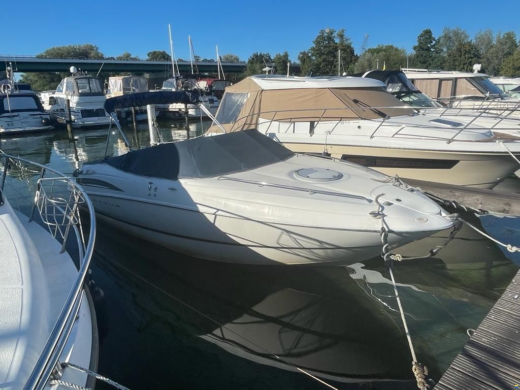 Maxum 2300 SC
