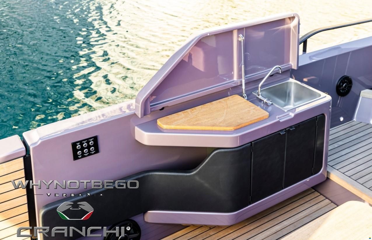 Cranchi A32 LUXURY TENDER