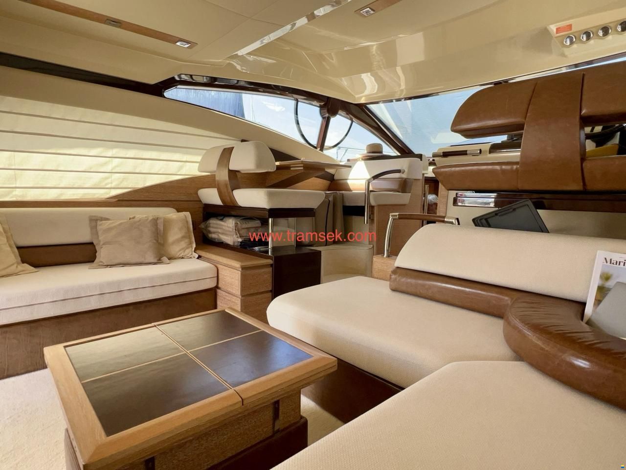 Azimut 47
