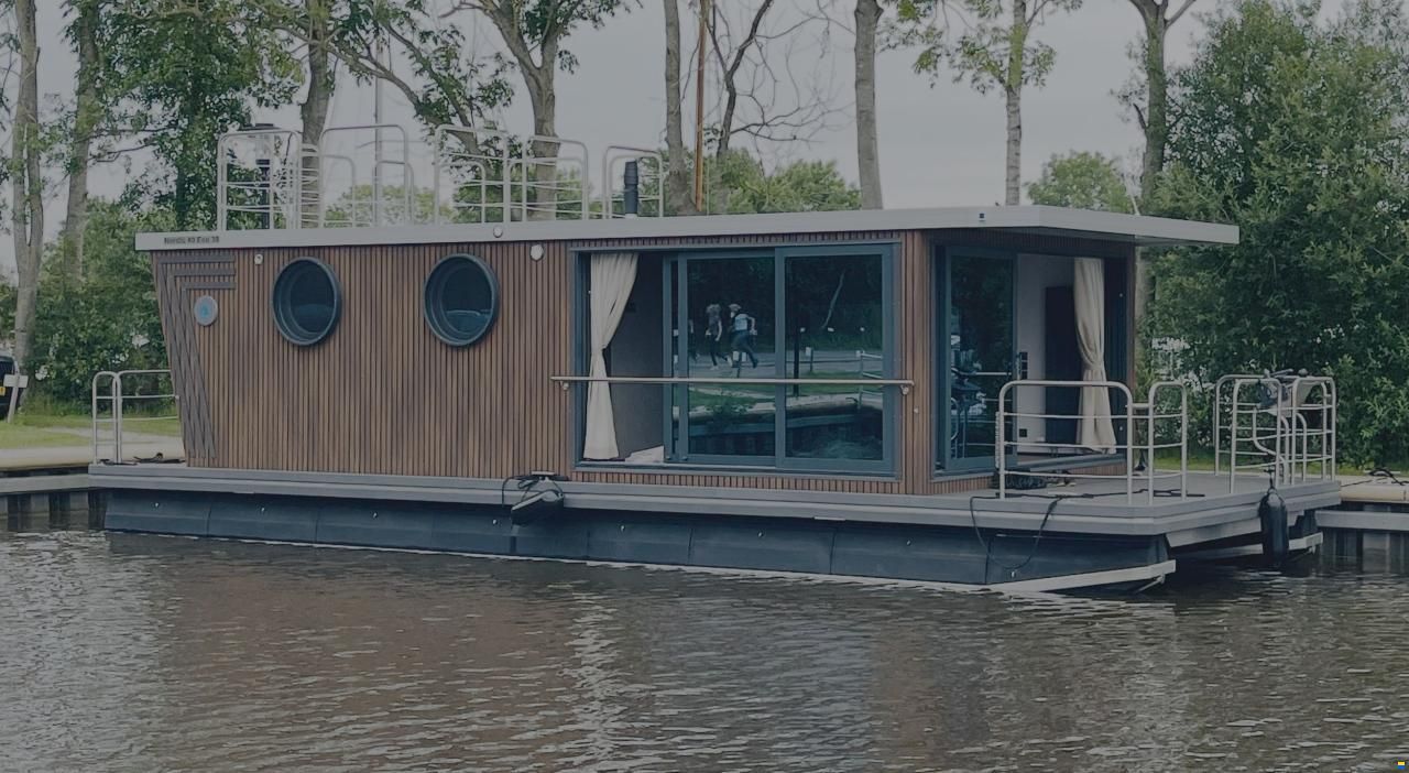 Nordic Season NS 43 Eco 45m2 Houseboat