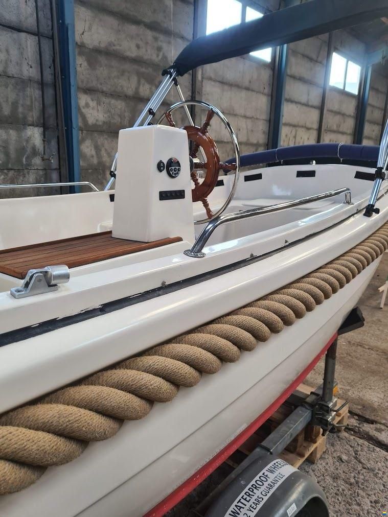 Adel Sloep 530