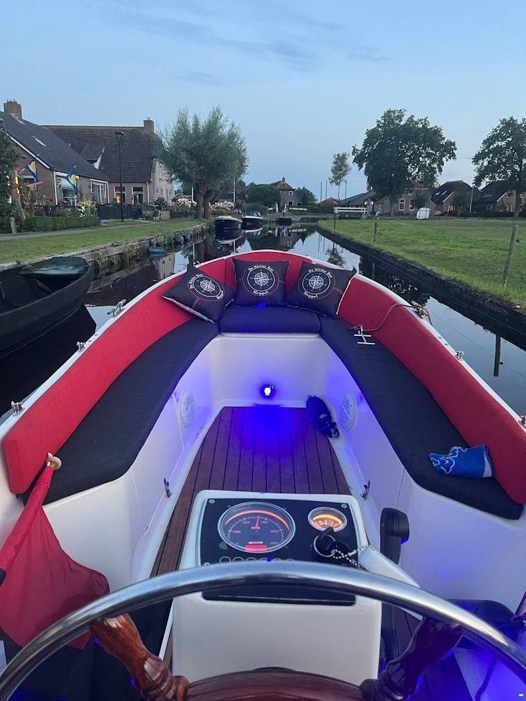 Adel Sloep 530