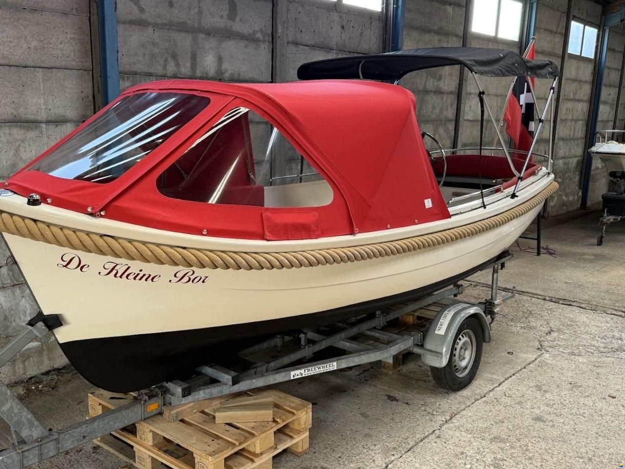 Adel Sloep 530