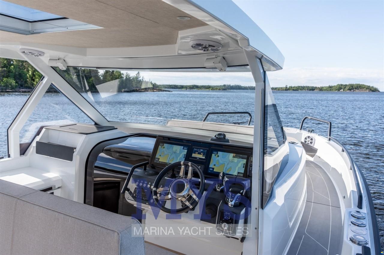 Quarken 35 SPORT TOURER