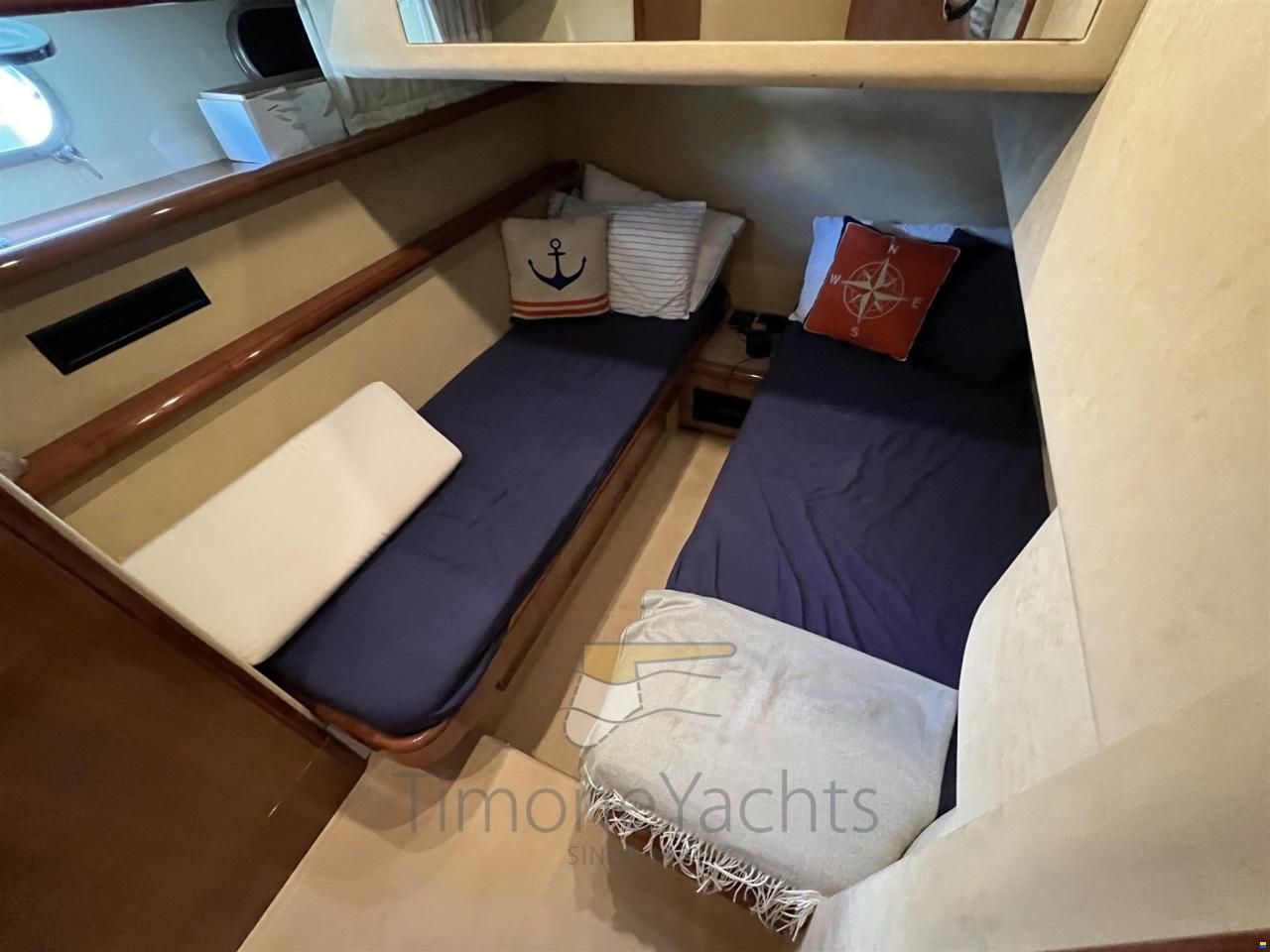 Ferretti 530