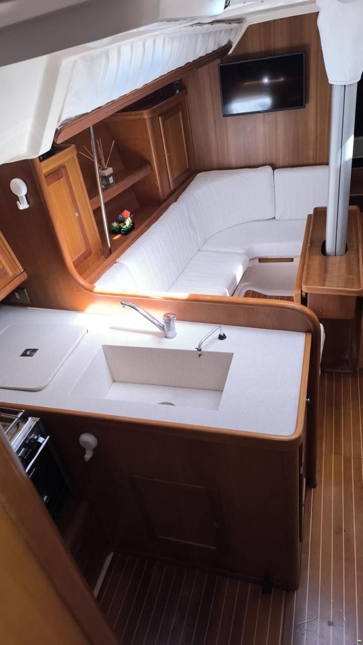 Comar Comet 36