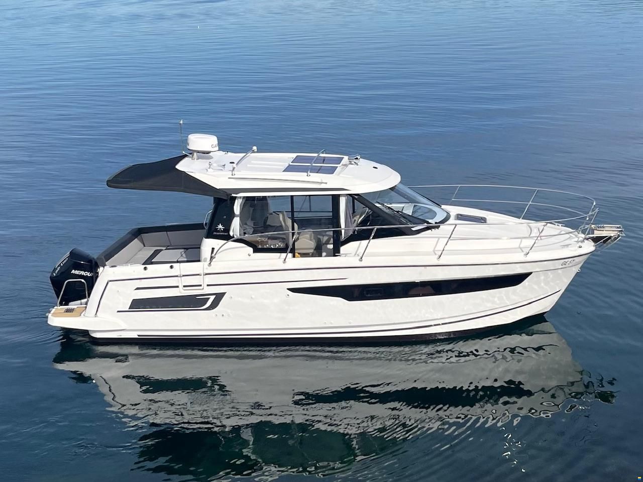 Jeanneau MERRY FISHER 895
