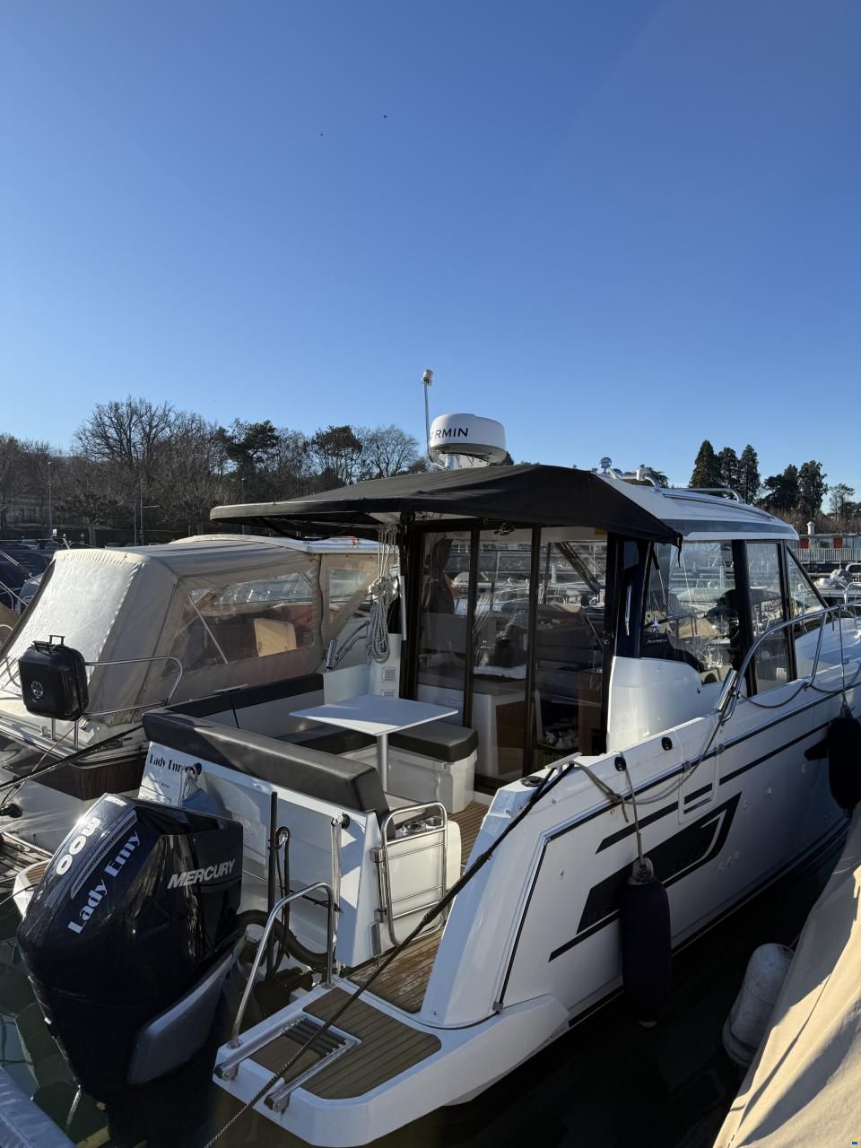 Jeanneau MERRY FISHER 895