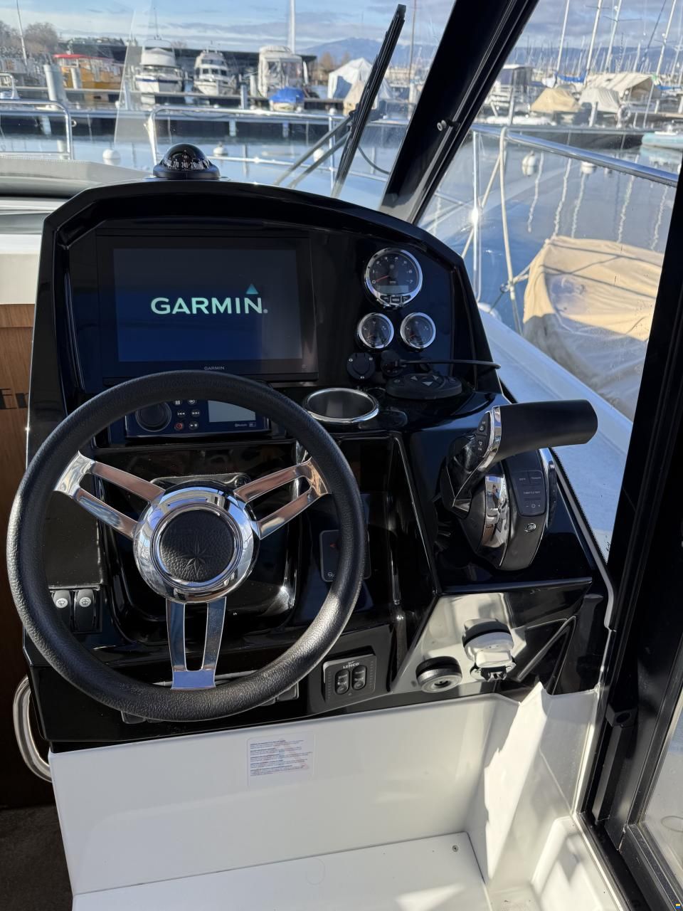 Jeanneau MERRY FISHER 895