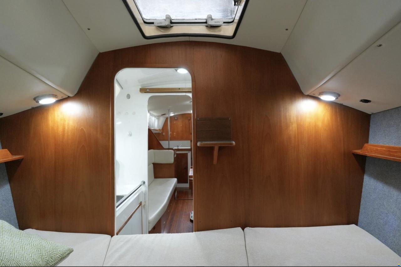 Camper & Nicholsons 35
