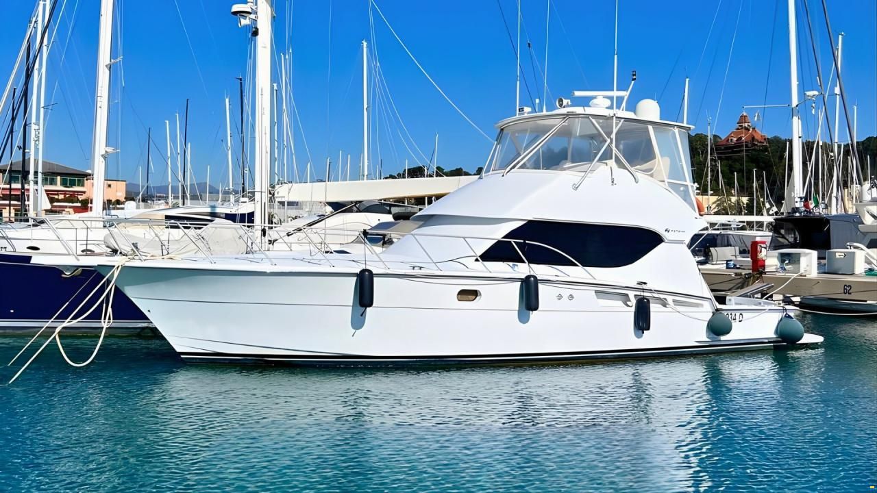 Hatteras 50 Convertible