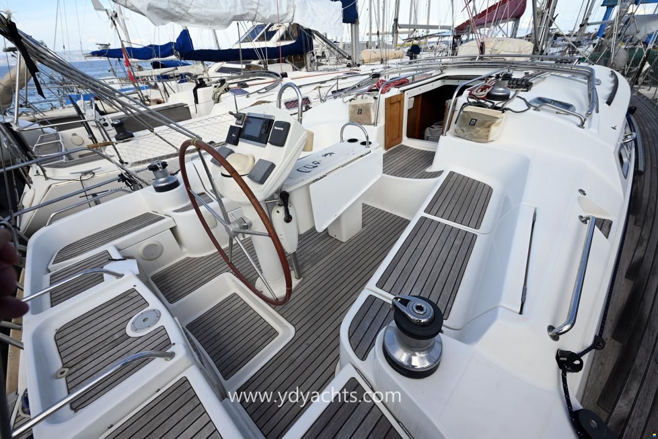 Jeanneau Sun Odyssey 43 DS Legende