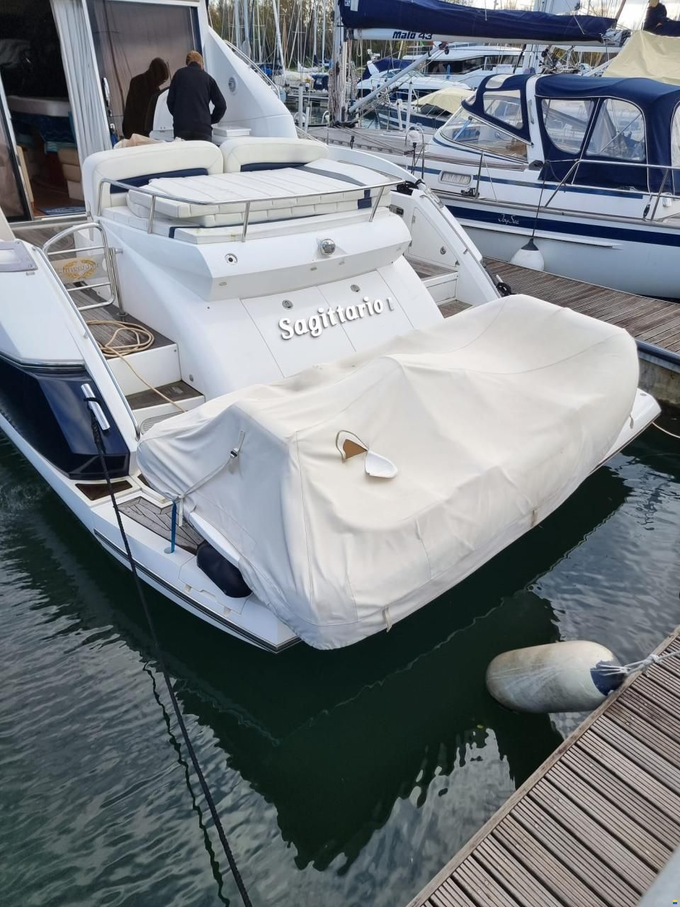 Sunseeker Predator 52