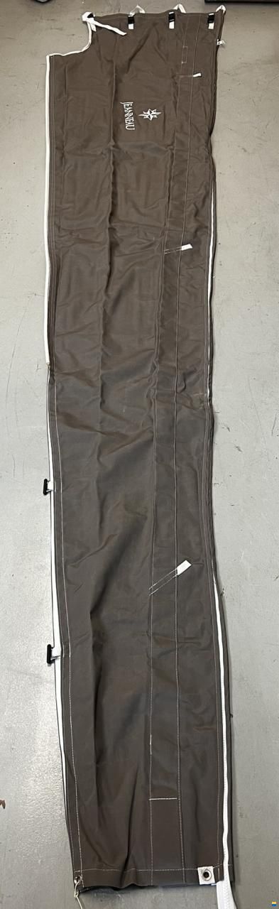 Lazy-Bag Jeanneau 33