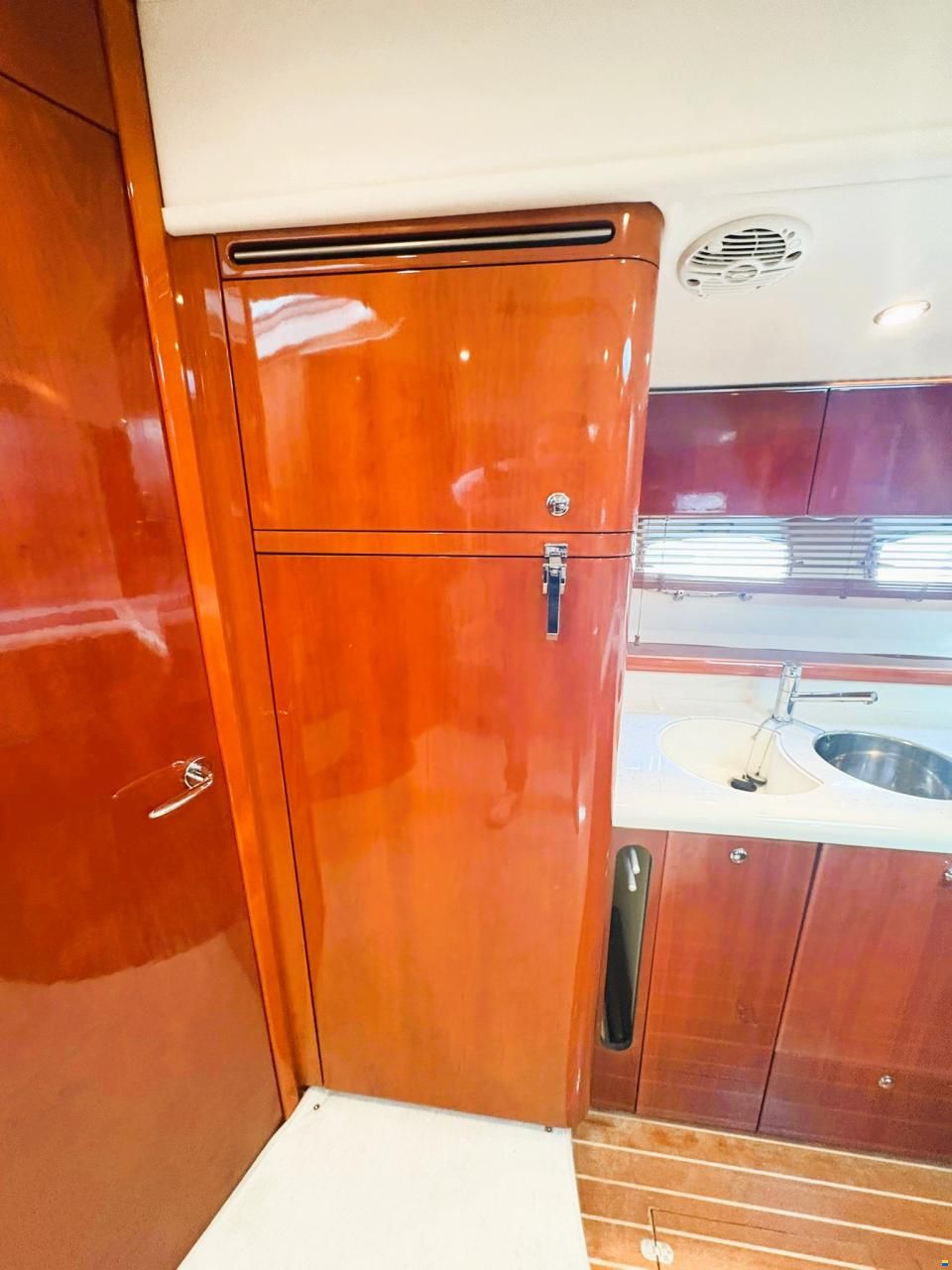 Fairline Targa 52