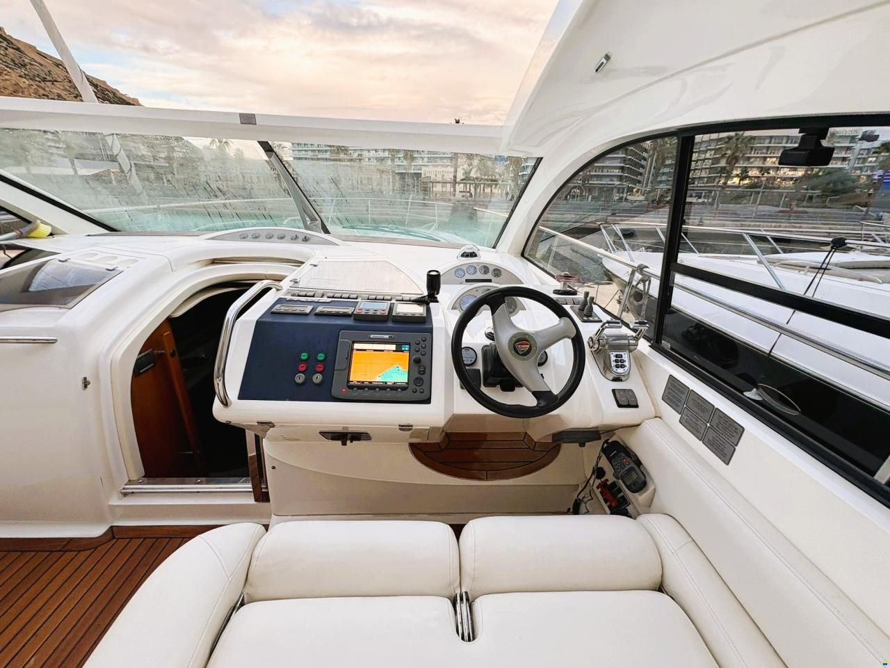 Fairline Targa 52
