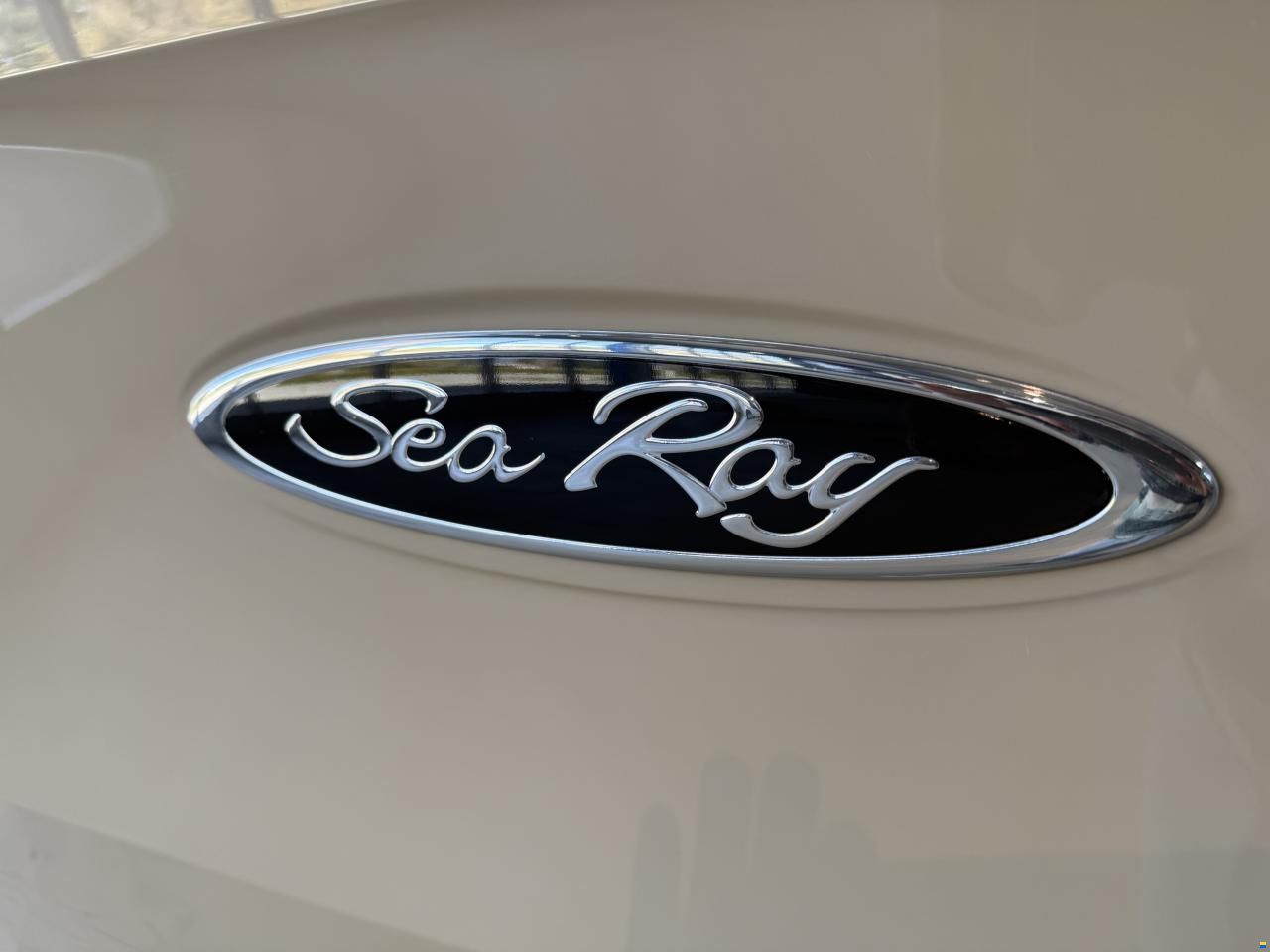 Sea Ray SPX 210