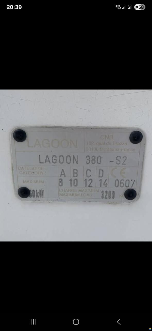 Lagoon 380 S2