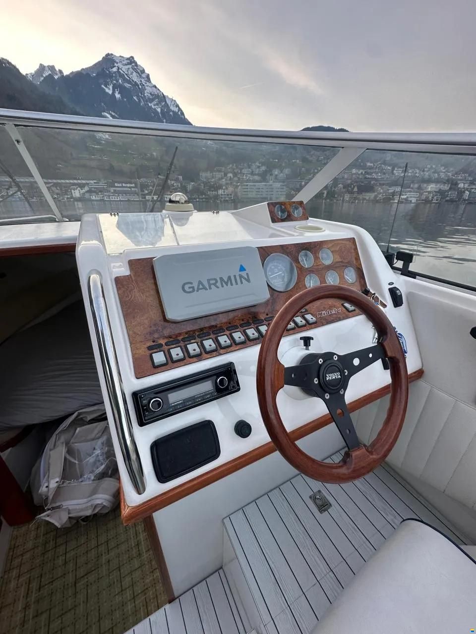 Nidelv 750 Sport Day Cruiser