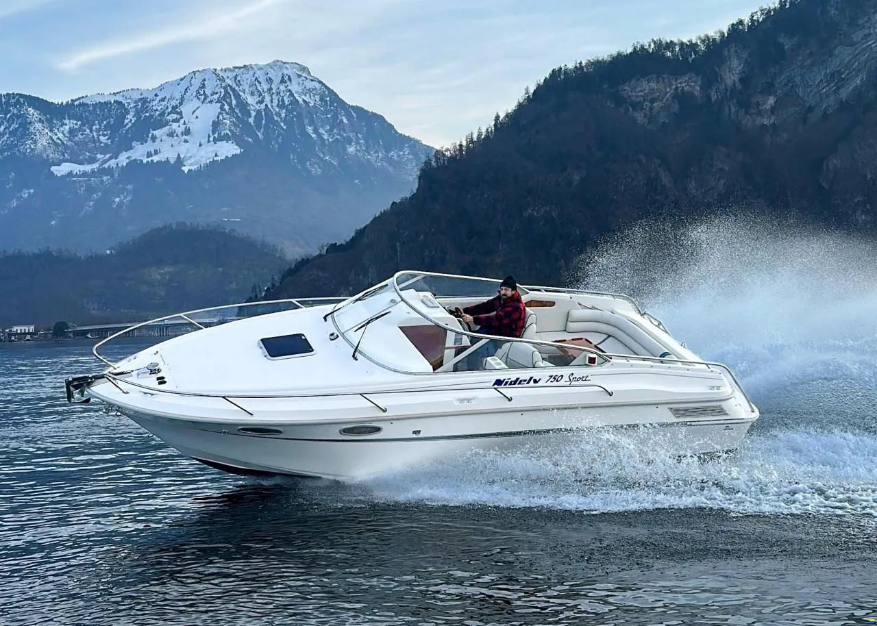 Nidelv 750 Sport Day Cruiser