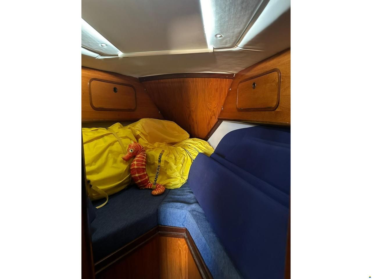 Beneteau First 405