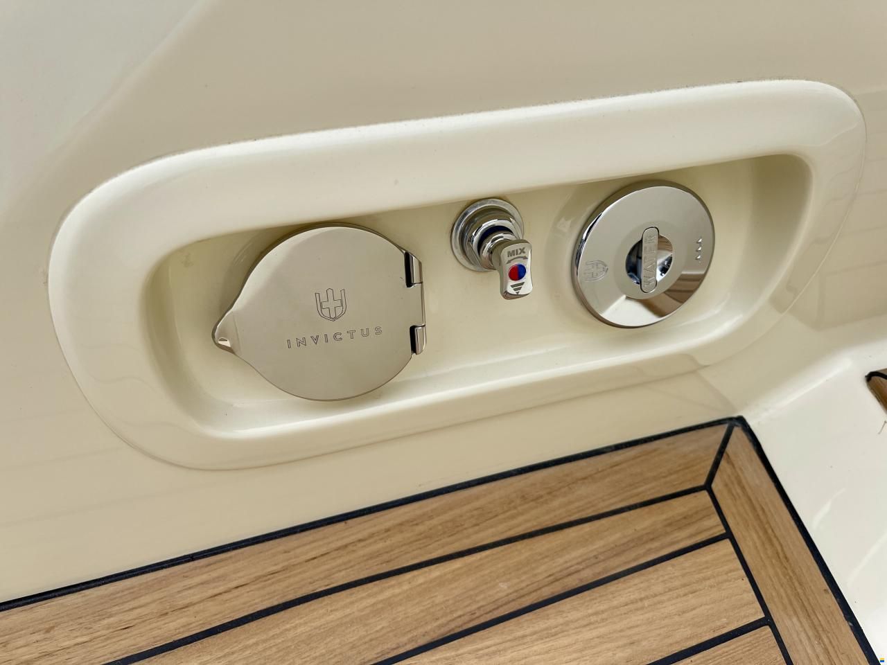 Invictus 320 GT NUOVA in
