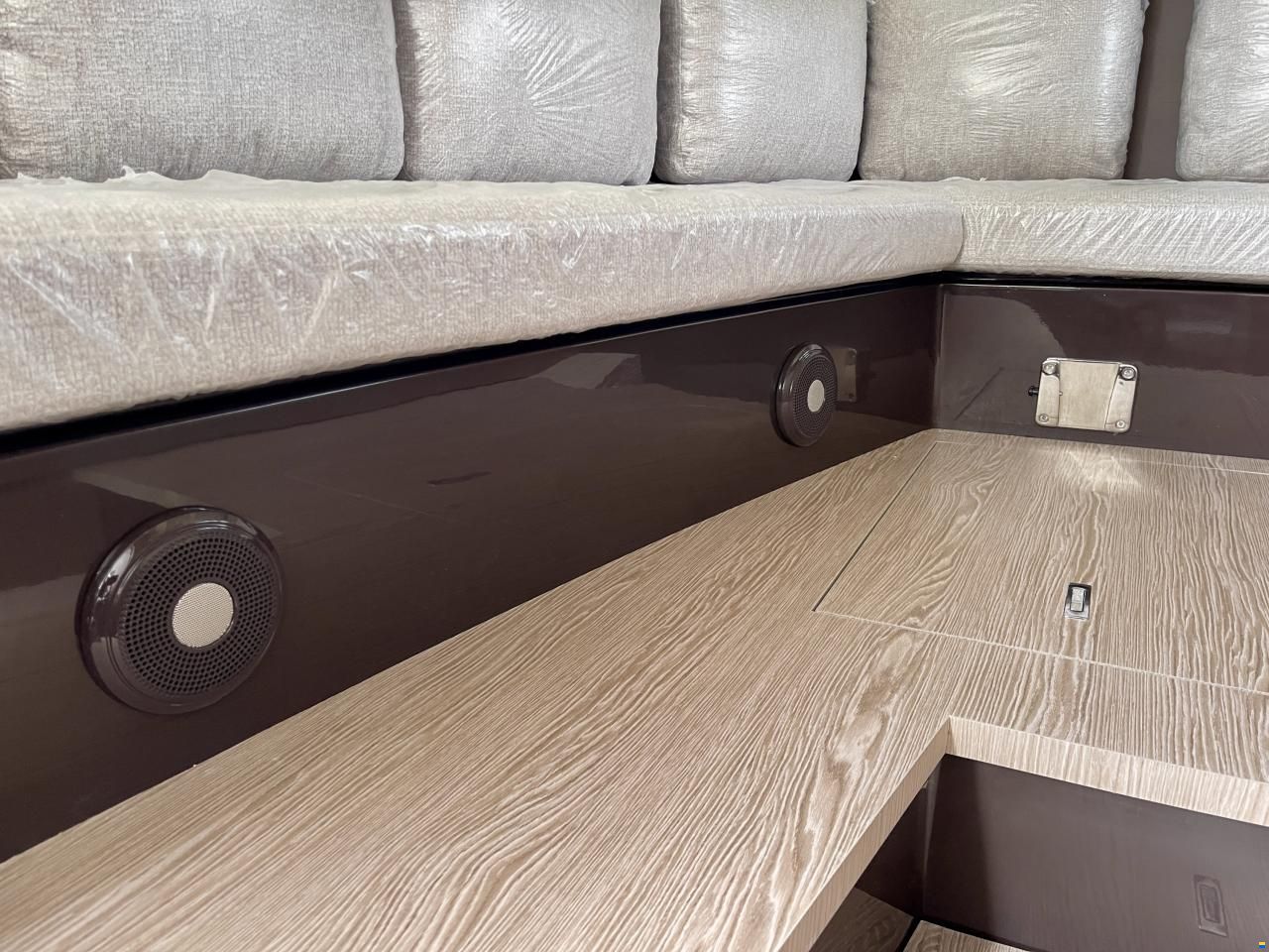 Invictus 320 GT NUOVA in