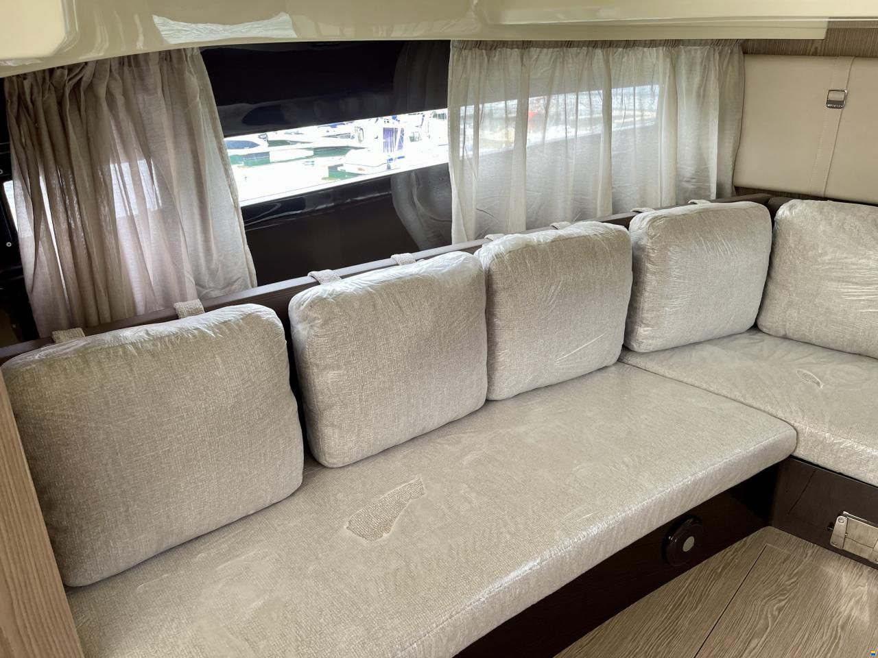 Invictus 320 GT NUOVA in