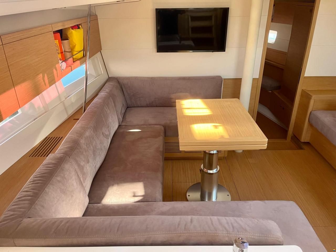 Grand Soleil Long Cruise 42