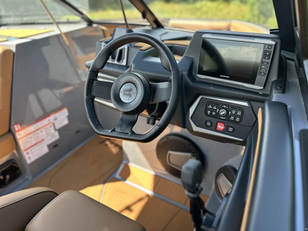 Axis T235