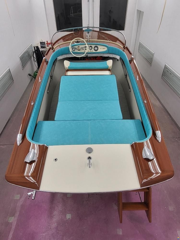 Riva Junior