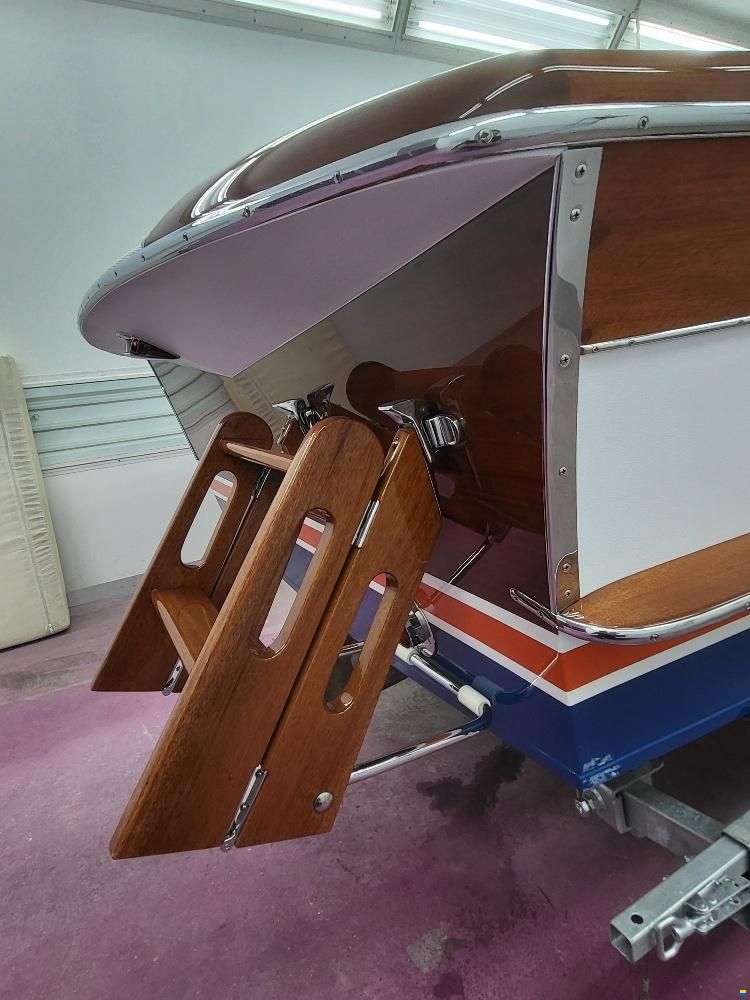 Riva Junior