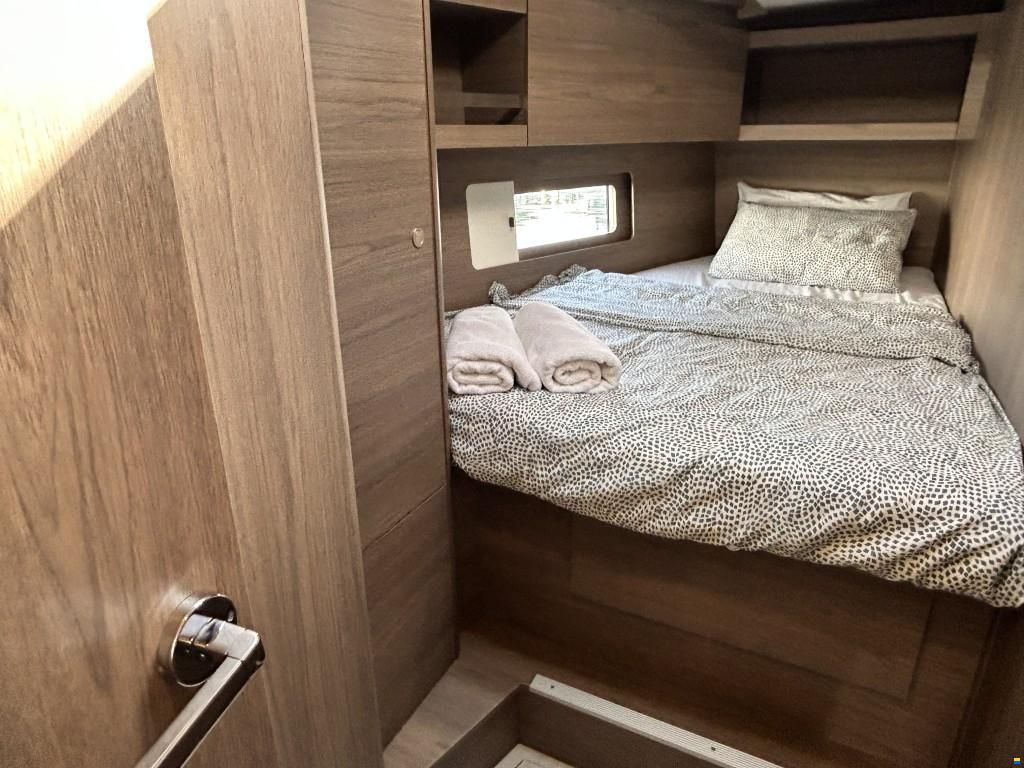 Beneteau Oceanis 47