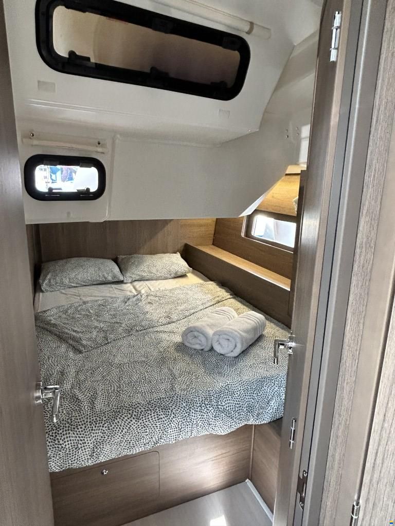 Beneteau Oceanis 47