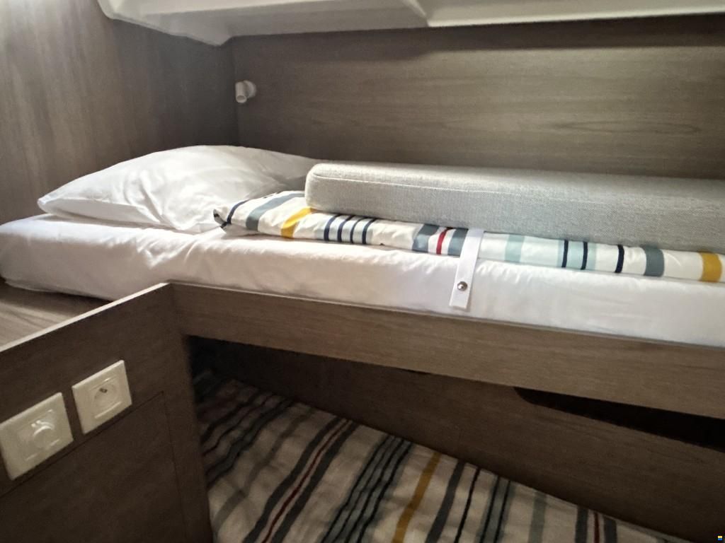 Beneteau Oceanis 52