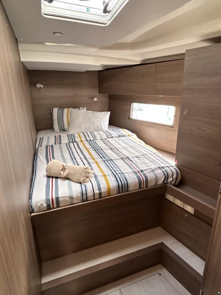 Beneteau Oceanis 52