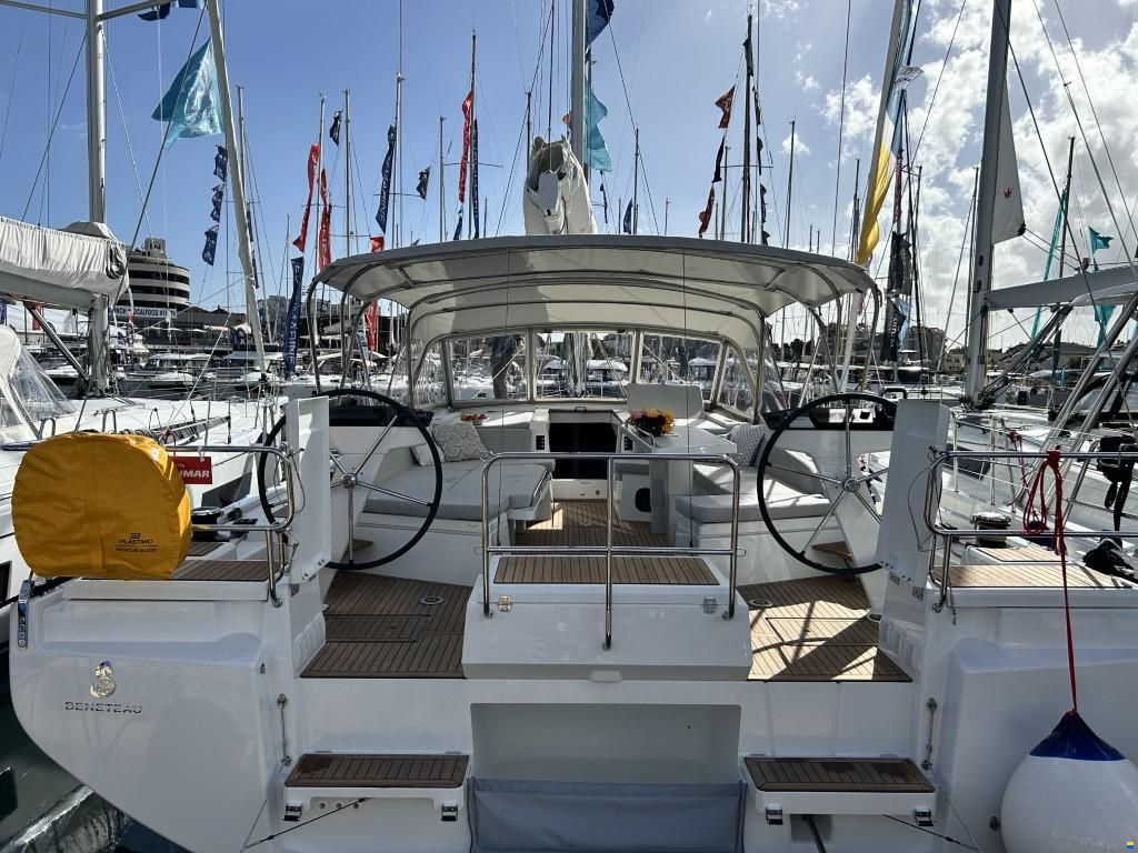 Beneteau Oceanis 52
