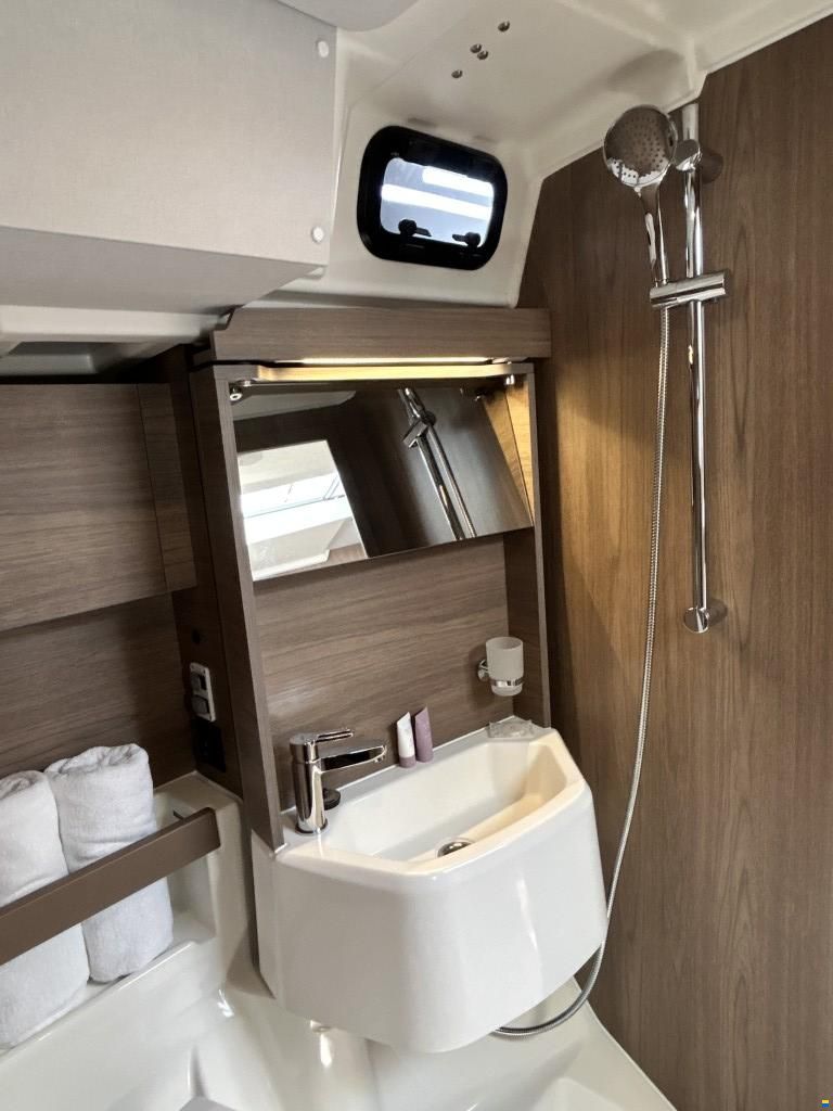 Beneteau Oceanis 52