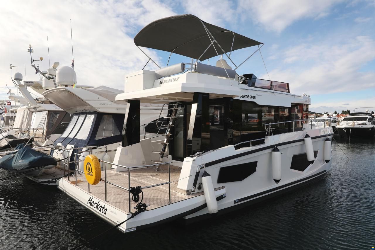 2024 Cobra Seamaster 45, EUR 490,000