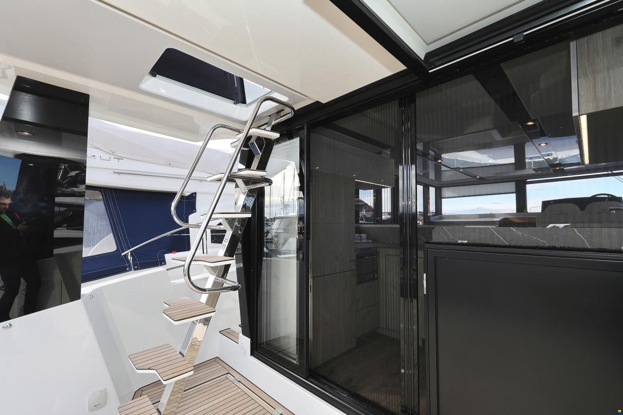 Cobra Seamaster 45