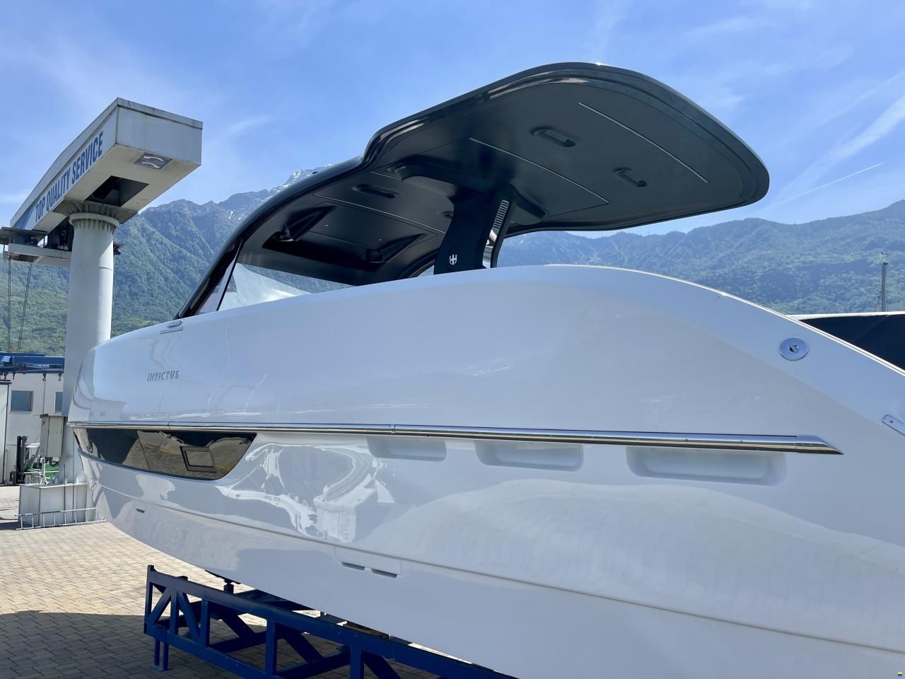 Invictus 420 TT NUOVA